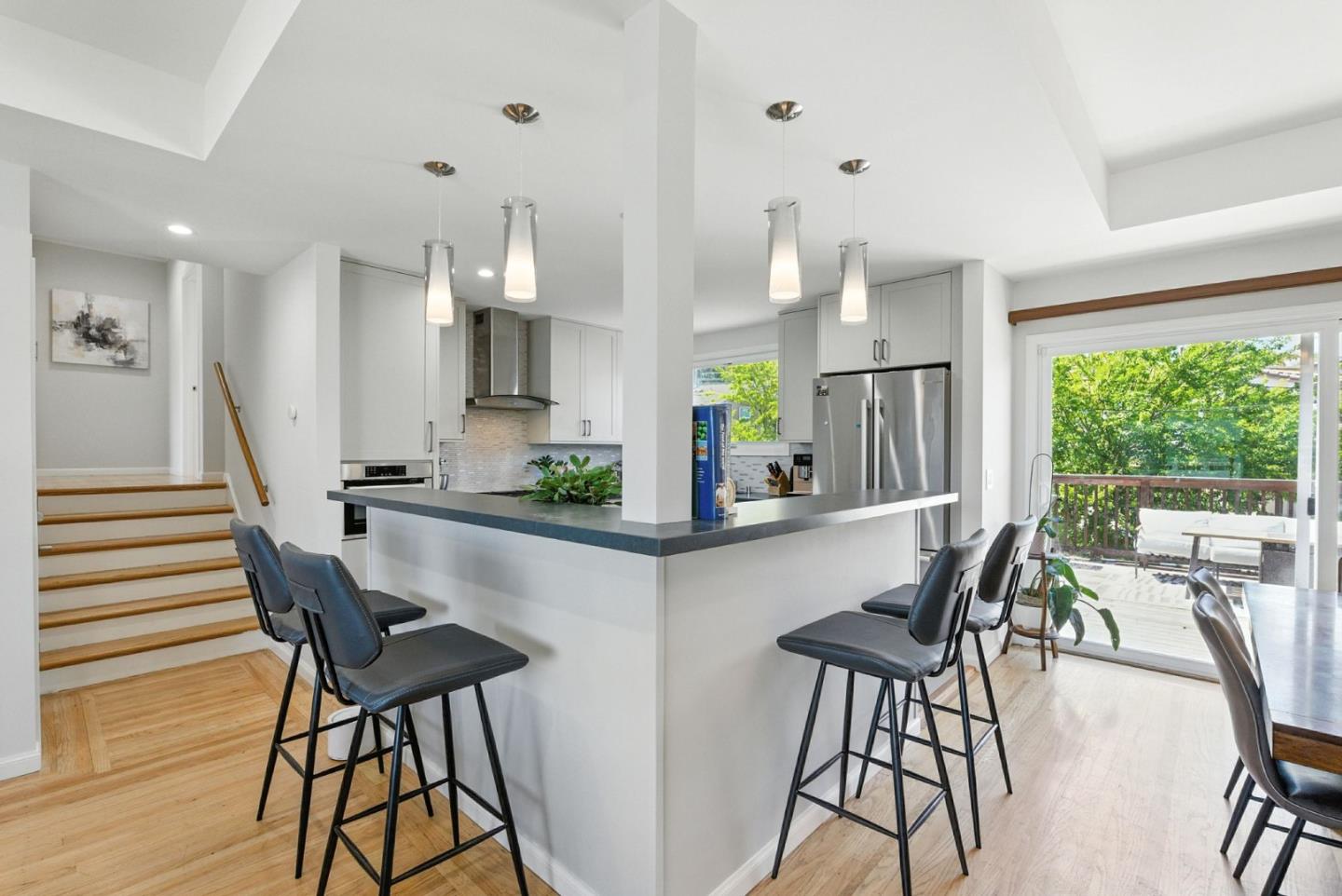 Detail Gallery Image 14 of 42 For 583 Hawthorne Ave, San Bruno,  CA 94066 - 3 Beds | 2 Baths