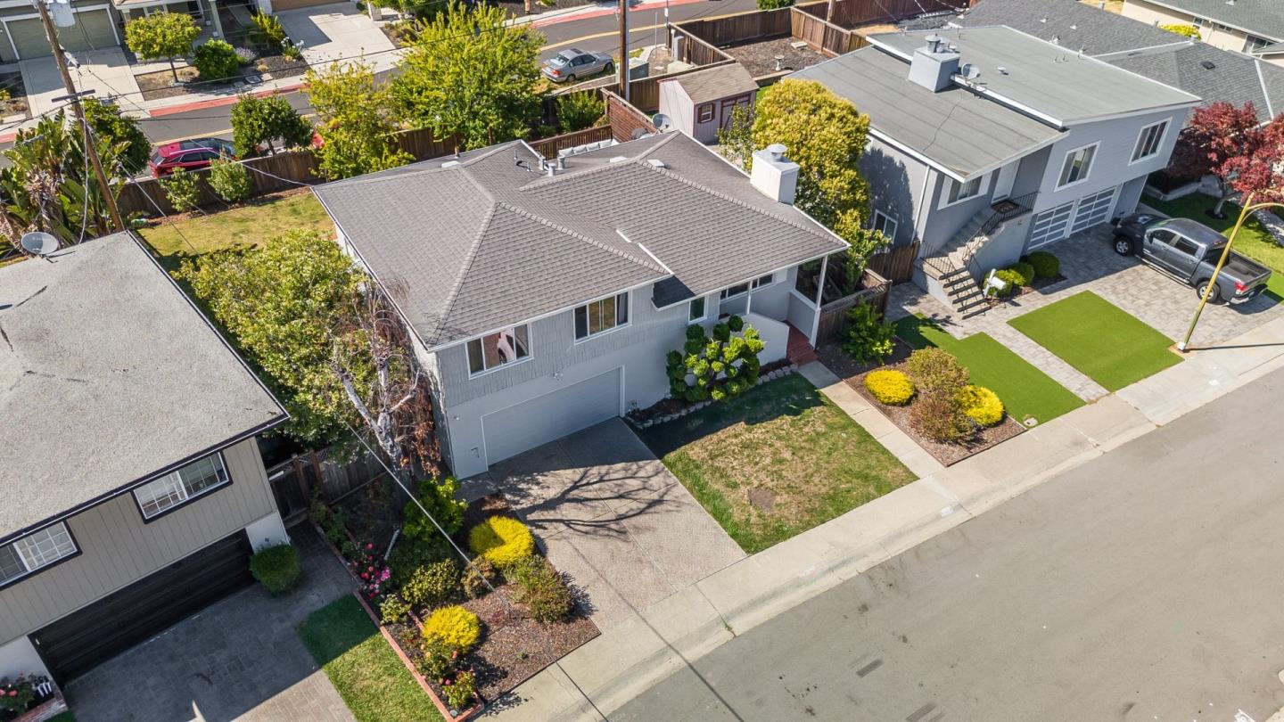 Detail Gallery Image 39 of 42 For 583 Hawthorne Ave, San Bruno,  CA 94066 - 3 Beds | 2 Baths
