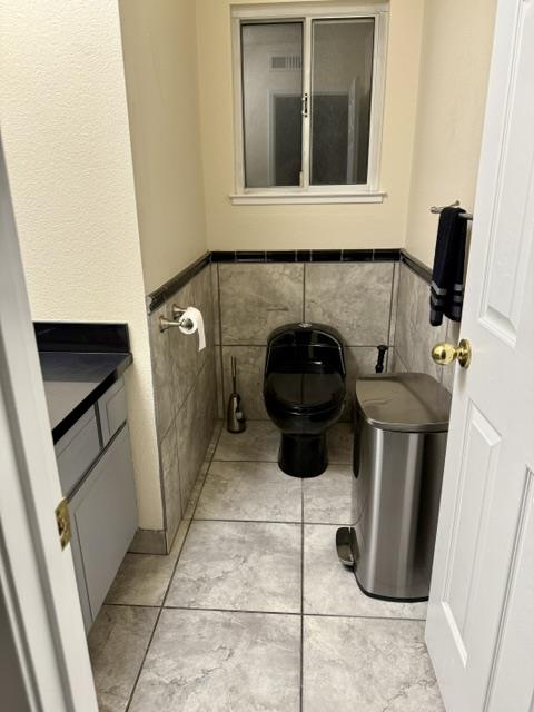 Detail Gallery Image 17 of 33 For 5077 Bengal Dr, San Jose,  CA 95111 - 5 Beds | 2/1 Baths