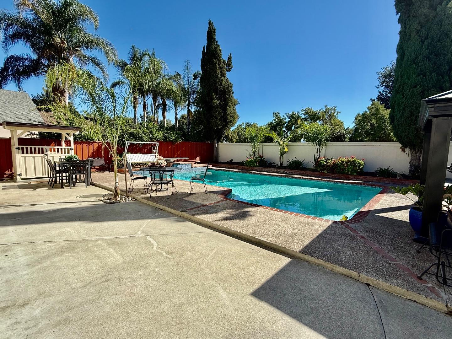 Detail Gallery Image 41 of 47 For 5077 Bengal Dr, San Jose,  CA 95111 - 5 Beds | 2/1 Baths