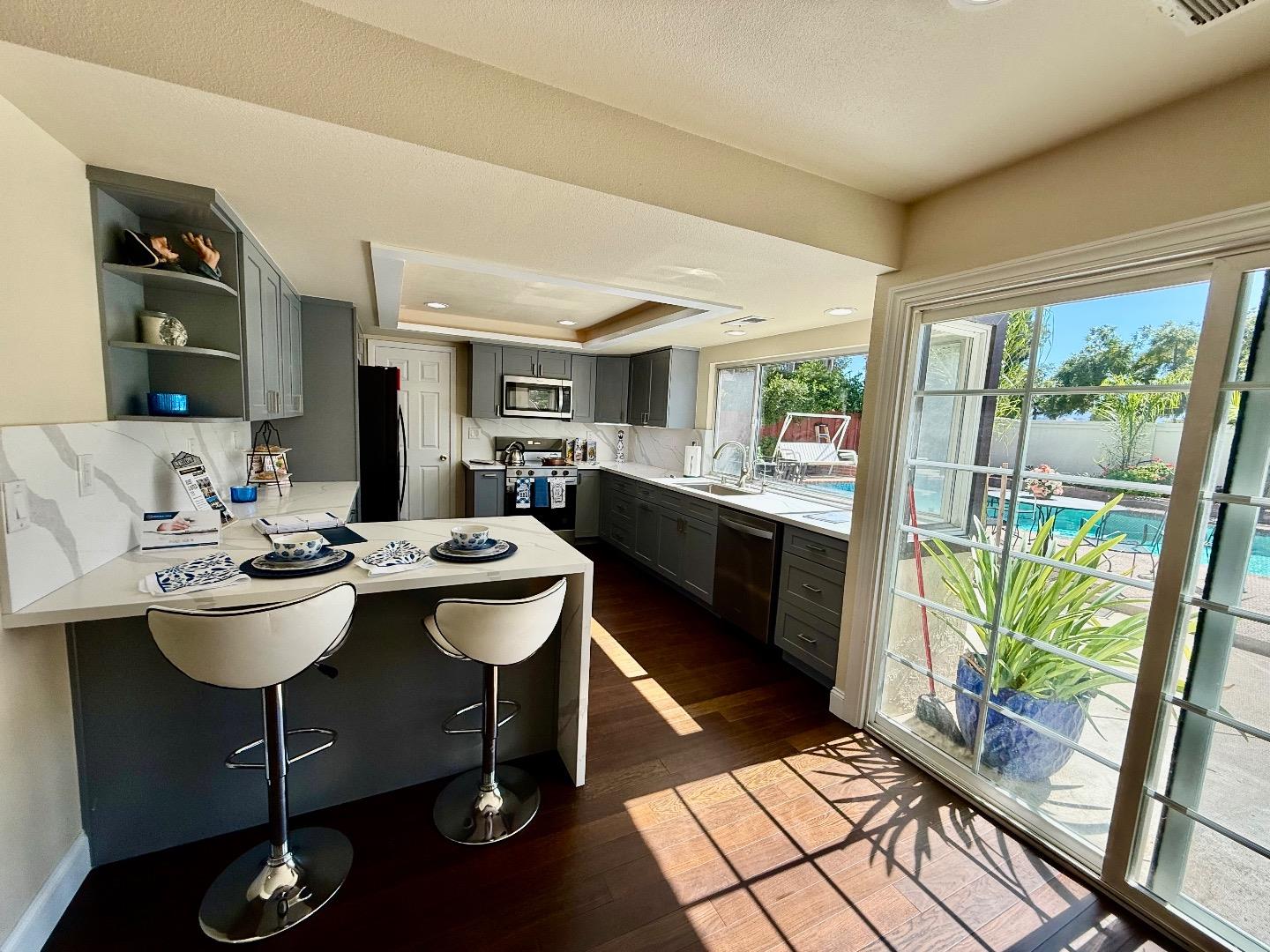 Detail Gallery Image 45 of 47 For 5077 Bengal Dr, San Jose,  CA 95111 - 5 Beds | 2/1 Baths