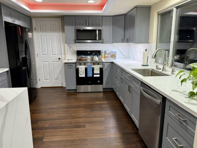 Detail Gallery Image 7 of 33 For 5077 Bengal Dr, San Jose,  CA 95111 - 5 Beds | 2/1 Baths