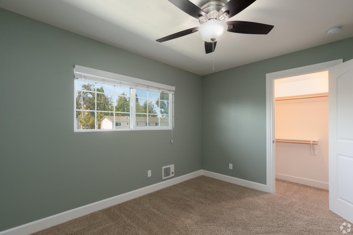 Detail Gallery Image 11 of 16 For 3819 East Ave, Livermore,  CA 94550 - – Beds | – Baths