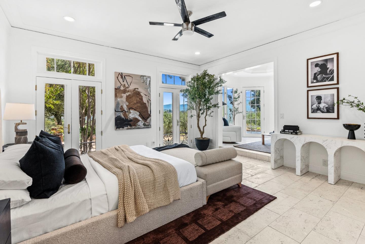 Detail Gallery Image 21 of 54 For 1142 Moore Rd, Woodside,  CA 94062 - 6 Beds | 5/1 Baths