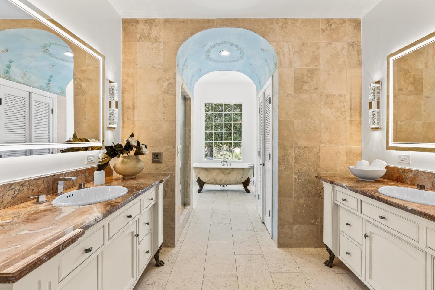 Detail Gallery Image 23 of 54 For 1142 Moore Rd, Woodside,  CA 94062 - 6 Beds | 5/1 Baths