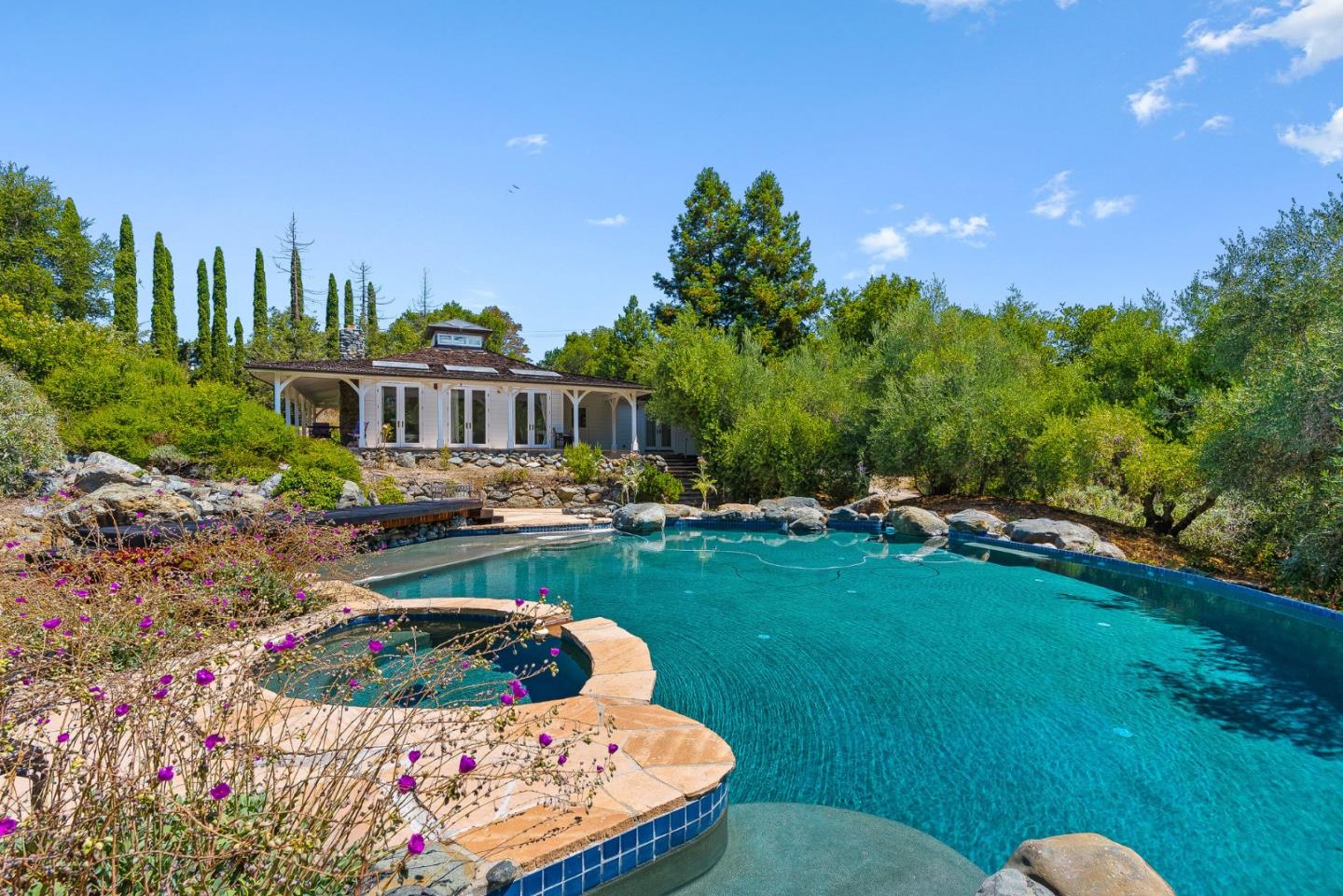 Detail Gallery Image 36 of 54 For 1142 Moore Rd, Woodside,  CA 94062 - 6 Beds | 5/1 Baths