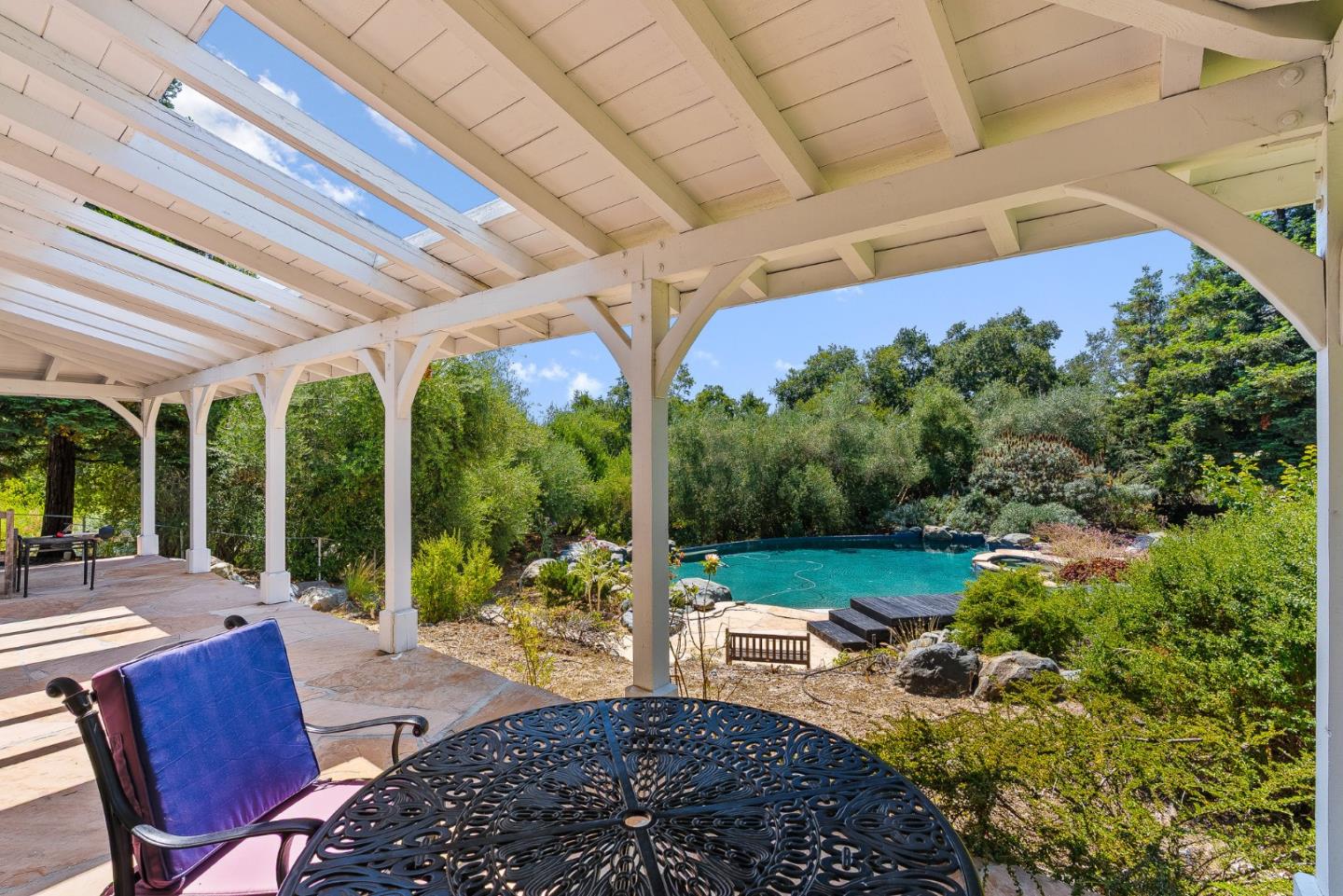 Detail Gallery Image 43 of 54 For 1142 Moore Rd, Woodside,  CA 94062 - 6 Beds | 5/1 Baths