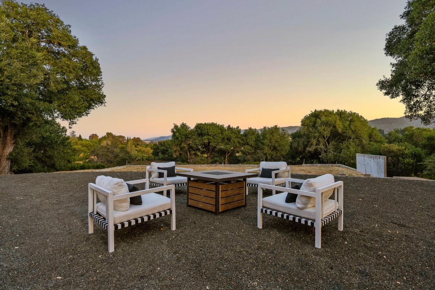 Detail Gallery Image 52 of 54 For 1142 Moore Rd, Woodside,  CA 94062 - 6 Beds | 5/1 Baths
