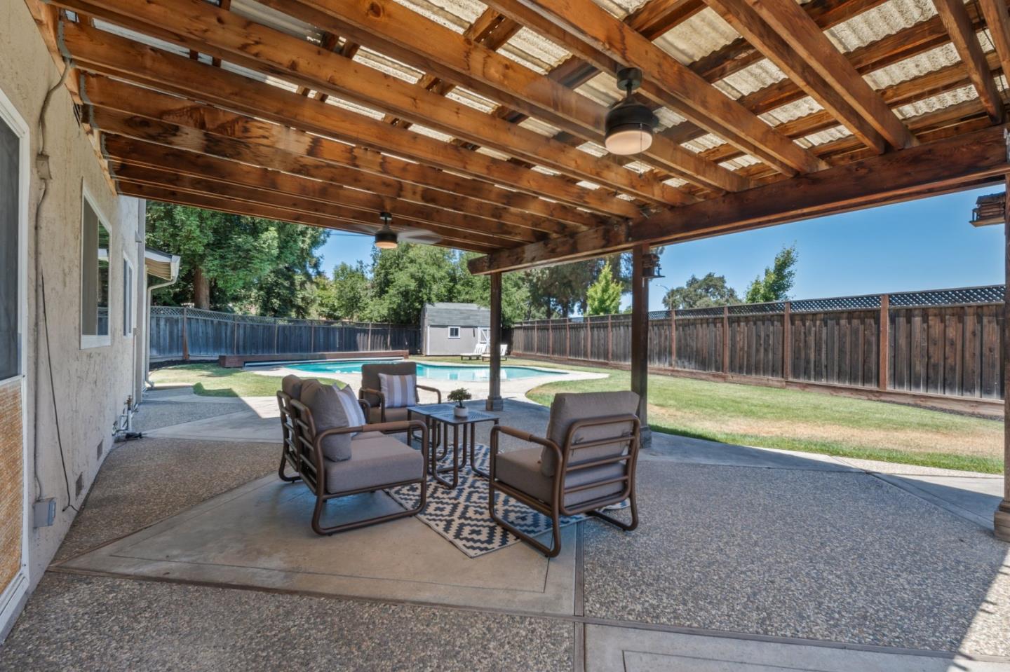 Detail Gallery Image 26 of 42 For 201 Bahia Ct, San Jose,  CA 95119 - 5 Beds | 3 Baths