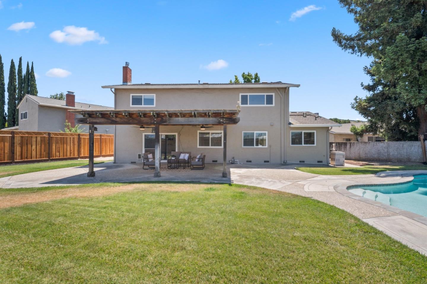 Detail Gallery Image 33 of 42 For 201 Bahia Ct, San Jose,  CA 95119 - 5 Beds | 3 Baths