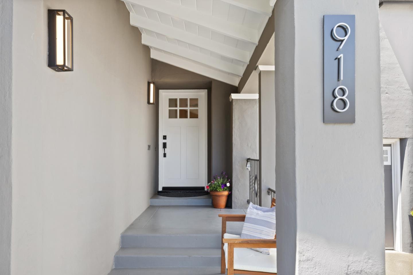 Detail Gallery Image 5 of 42 For 918 S Humboldt St, San Mateo,  CA 94402 - 4 Beds | 2 Baths