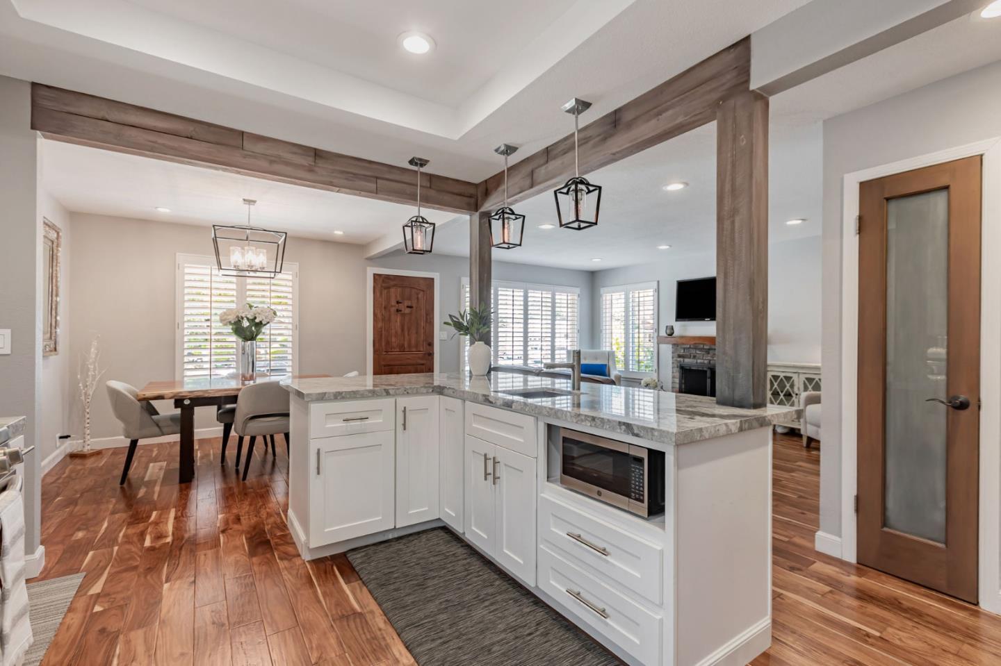 Detail Gallery Image 11 of 36 For 914 Bard St, San Jose,  CA 95127 - 3 Beds | 1 Baths