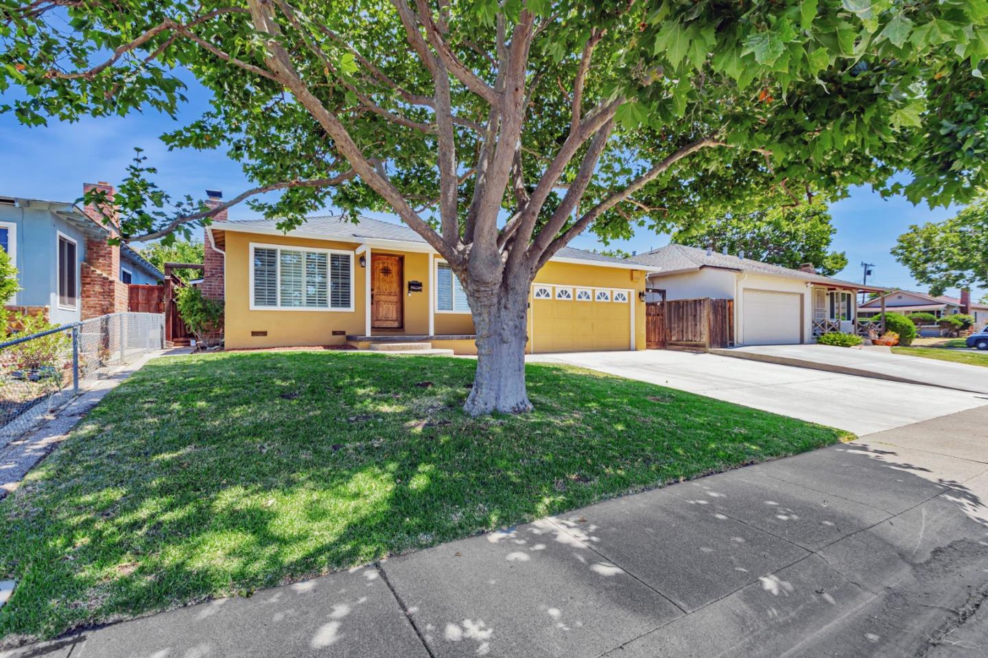 Detail Gallery Image 2 of 36 For 914 Bard St, San Jose,  CA 95127 - 3 Beds | 1 Baths