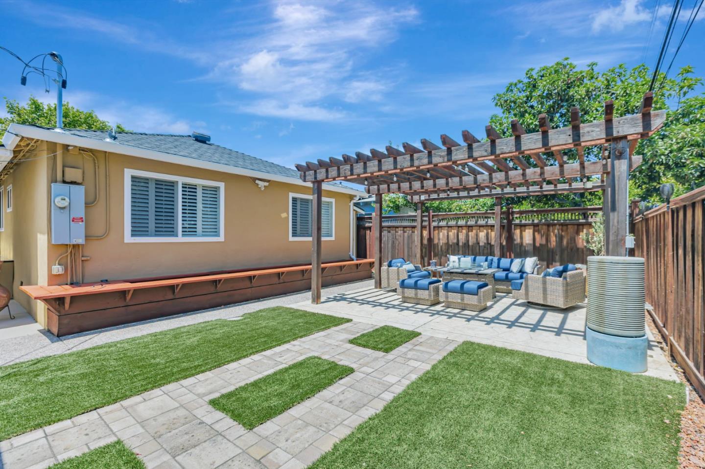 Detail Gallery Image 33 of 36 For 914 Bard St, San Jose,  CA 95127 - 3 Beds | 1 Baths