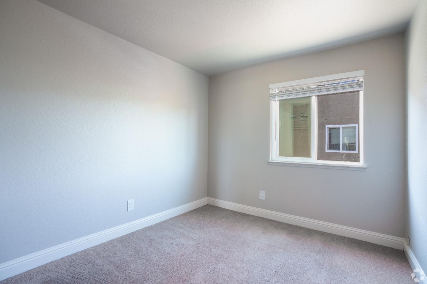 Detail Gallery Image 8 of 11 For 277 Junction Ave, Livermore,  CA 94551 - – Beds | – Baths