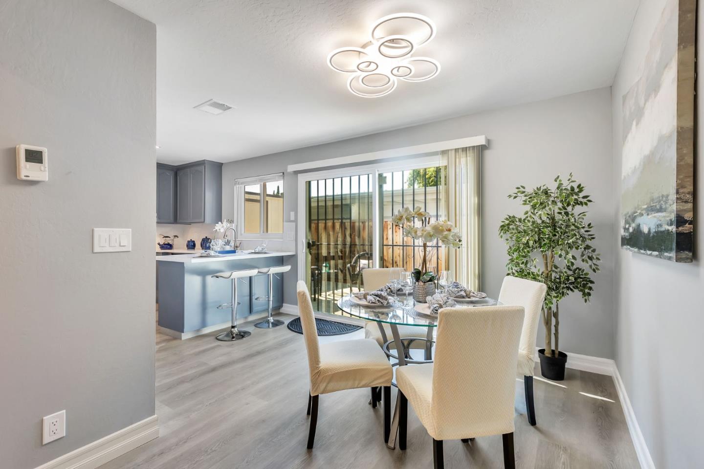 Detail Gallery Image 11 of 31 For 240 Irazu Ct, San Jose,  CA 95116 - 3 Beds | 1/1 Baths