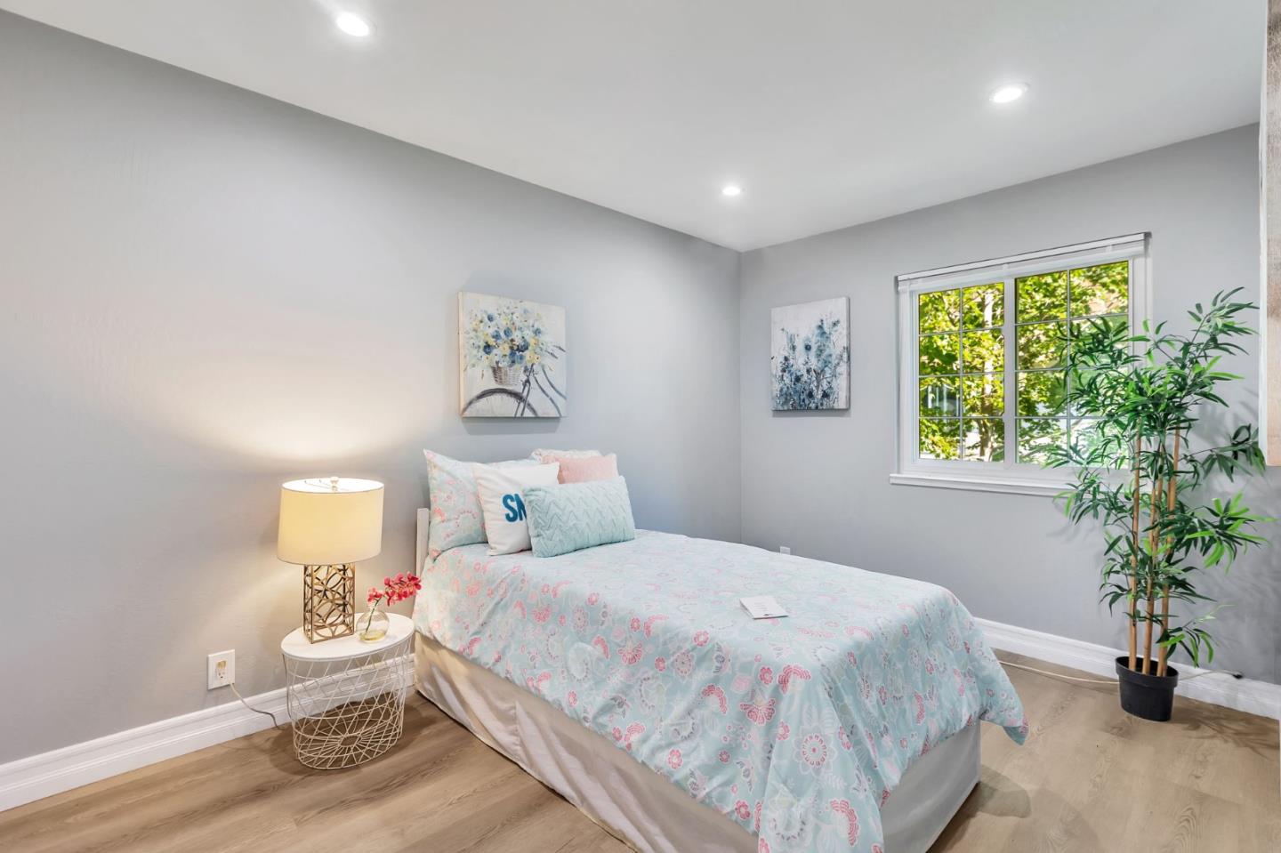 Detail Gallery Image 16 of 31 For 240 Irazu Ct, San Jose,  CA 95116 - 3 Beds | 1/1 Baths