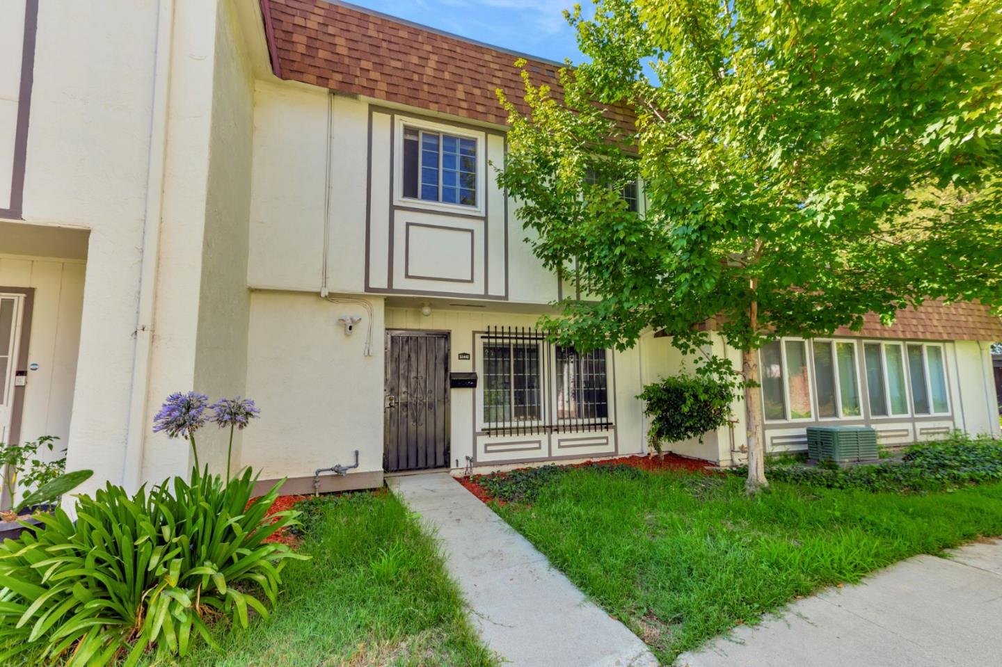 Detail Gallery Image 23 of 31 For 240 Irazu Ct, San Jose,  CA 95116 - 3 Beds | 1/1 Baths
