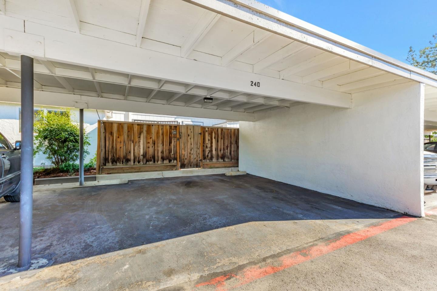 Detail Gallery Image 28 of 31 For 240 Irazu Ct, San Jose,  CA 95116 - 3 Beds | 1/1 Baths