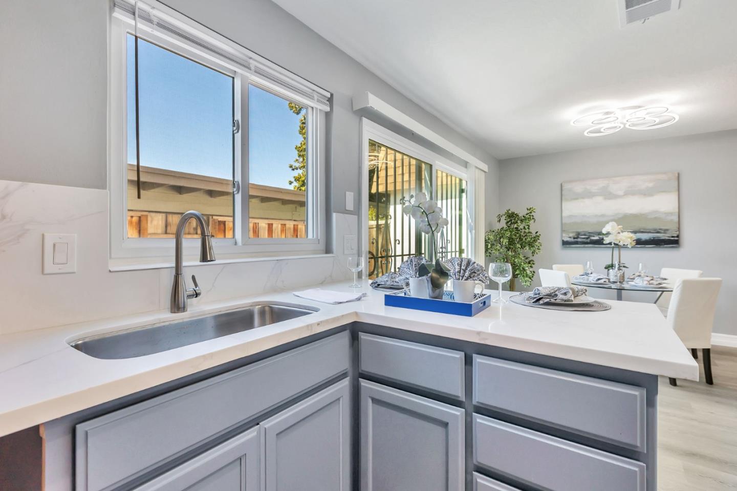 Detail Gallery Image 8 of 31 For 240 Irazu Ct, San Jose,  CA 95116 - 3 Beds | 1/1 Baths