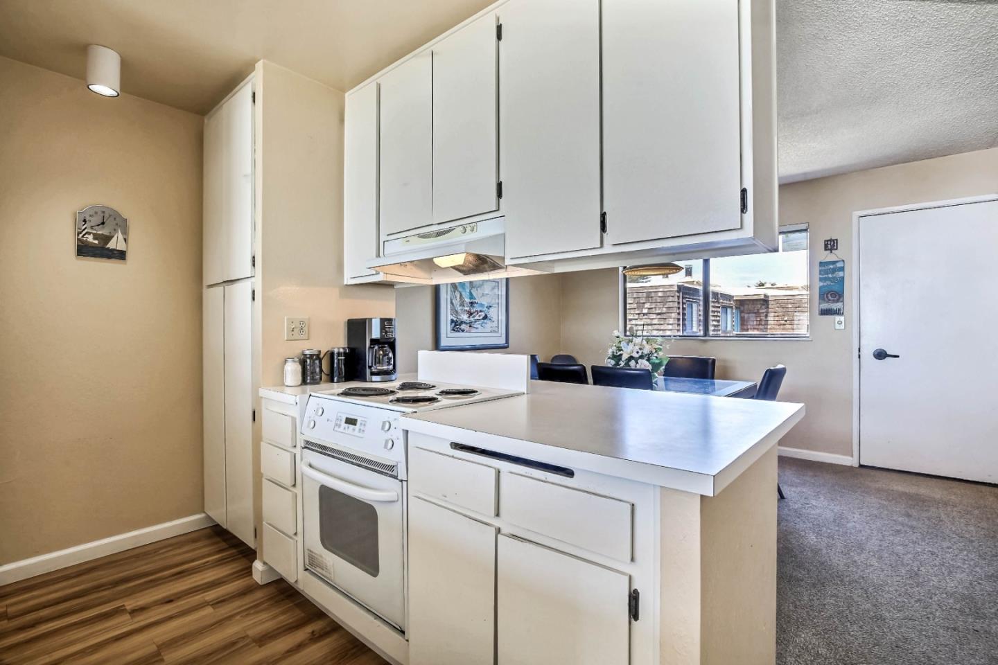 Detail Gallery Image 5 of 26 For 101 Shell Dr #196,  Watsonville,  CA 95076 - 2 Beds | 2 Baths