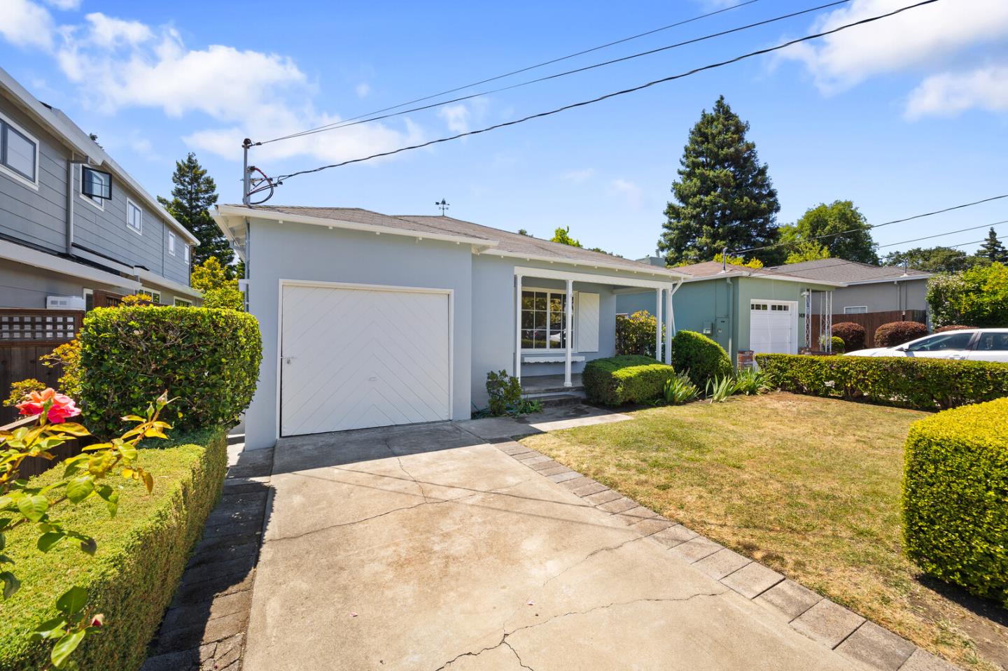 Detail Gallery Image 4 of 17 For 1423 Greenwood Ave, San Carlos,  CA 94070 - 2 Beds | 1 Baths