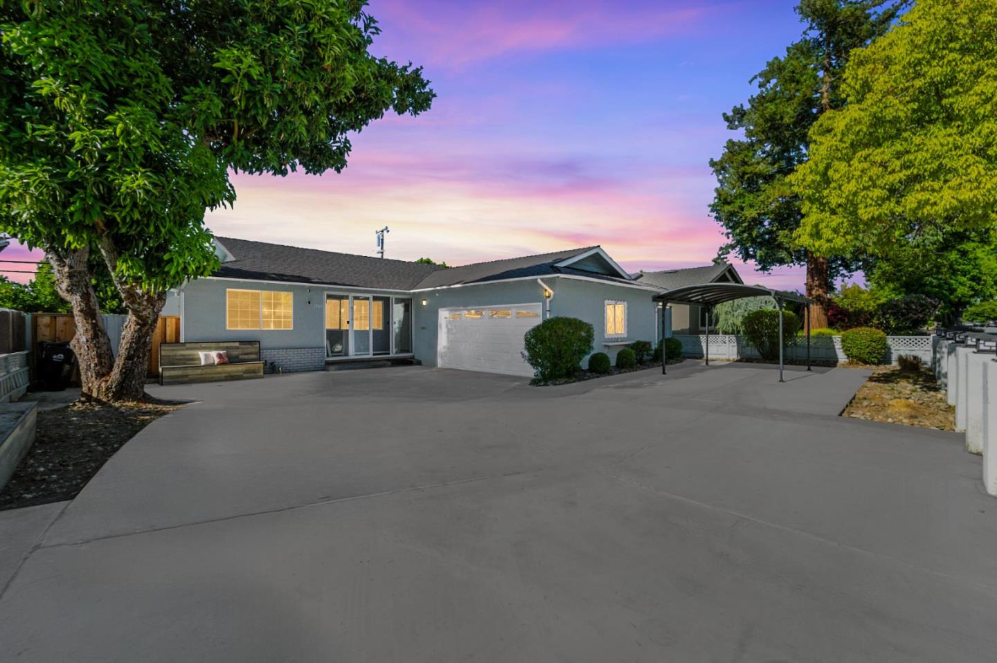 Detail Gallery Image 1 of 34 For 1705 Blossom Hill Rd, San Jose,  CA 95124 - 3 Beds | 2 Baths