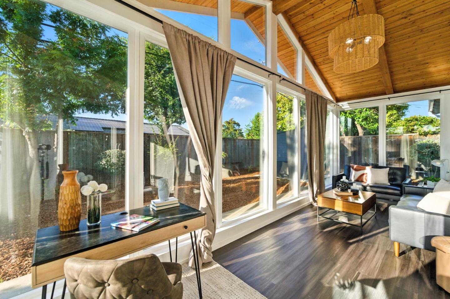 Detail Gallery Image 23 of 34 For 1705 Blossom Hill Rd, San Jose,  CA 95124 - 3 Beds | 2 Baths