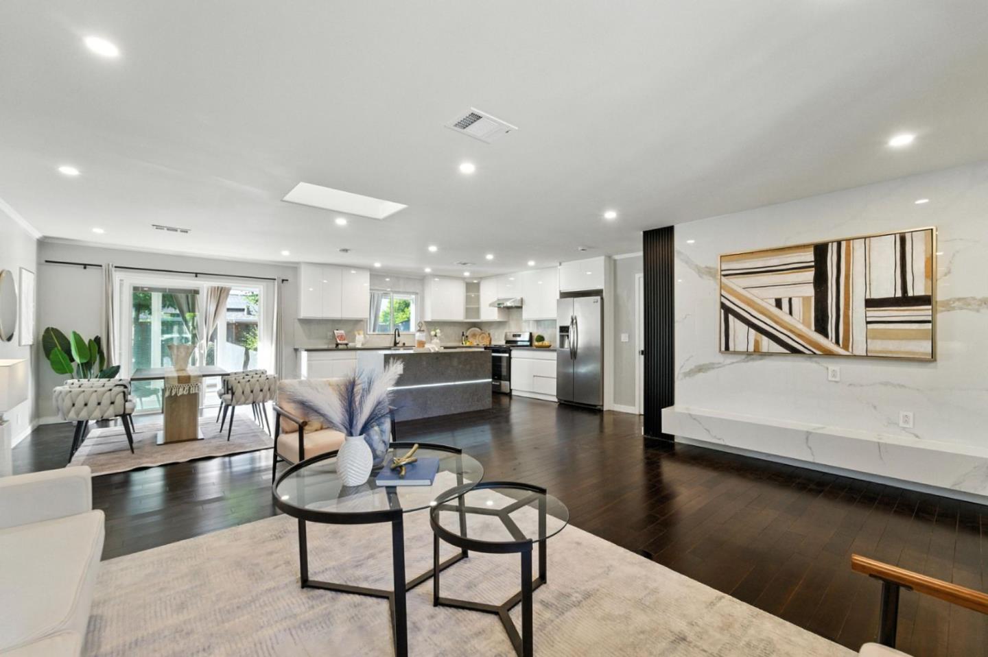 Detail Gallery Image 3 of 34 For 1705 Blossom Hill Rd, San Jose,  CA 95124 - 3 Beds | 2 Baths
