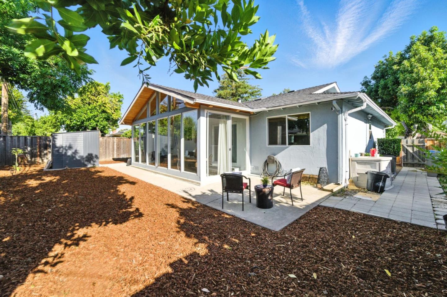Detail Gallery Image 30 of 34 For 1705 Blossom Hill Rd, San Jose,  CA 95124 - 3 Beds | 2 Baths