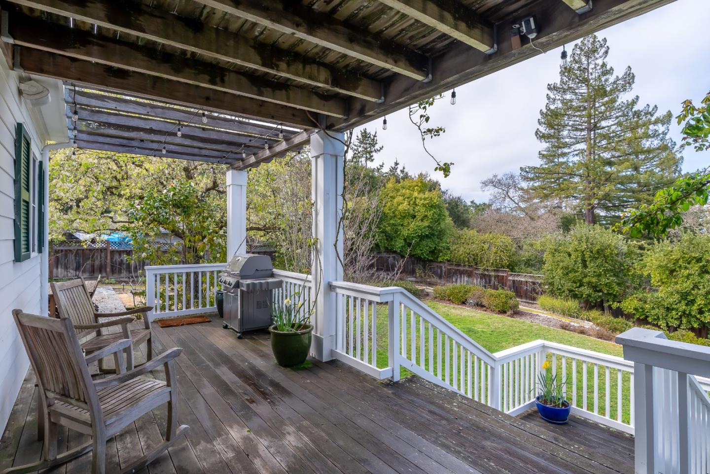 Detail Gallery Image 28 of 39 For 270 Gabarda Way, Portola Valley,  CA 94028 - 5 Beds | 3/1 Baths