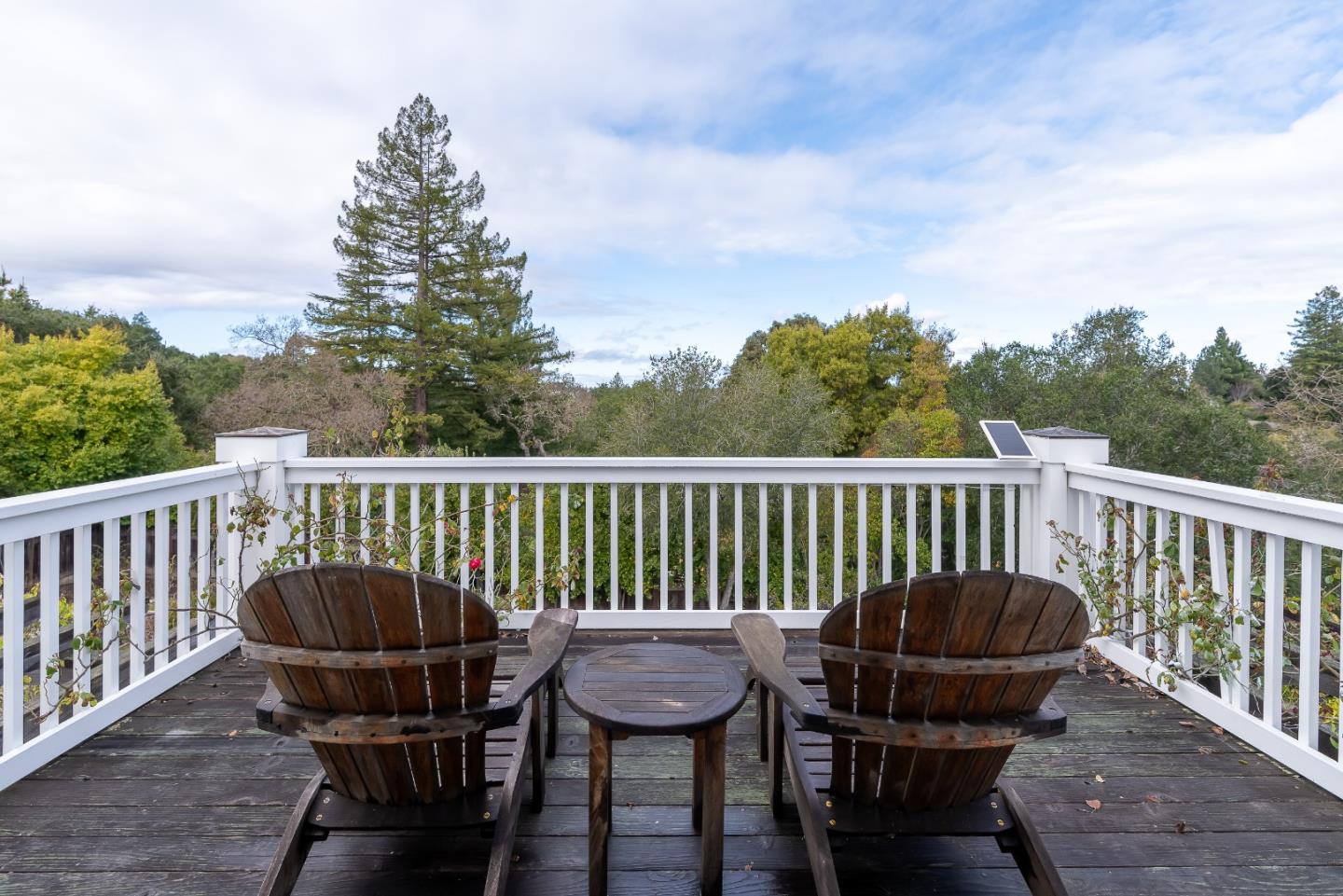 Detail Gallery Image 3 of 39 For 270 Gabarda Way, Portola Valley,  CA 94028 - 5 Beds | 3/1 Baths