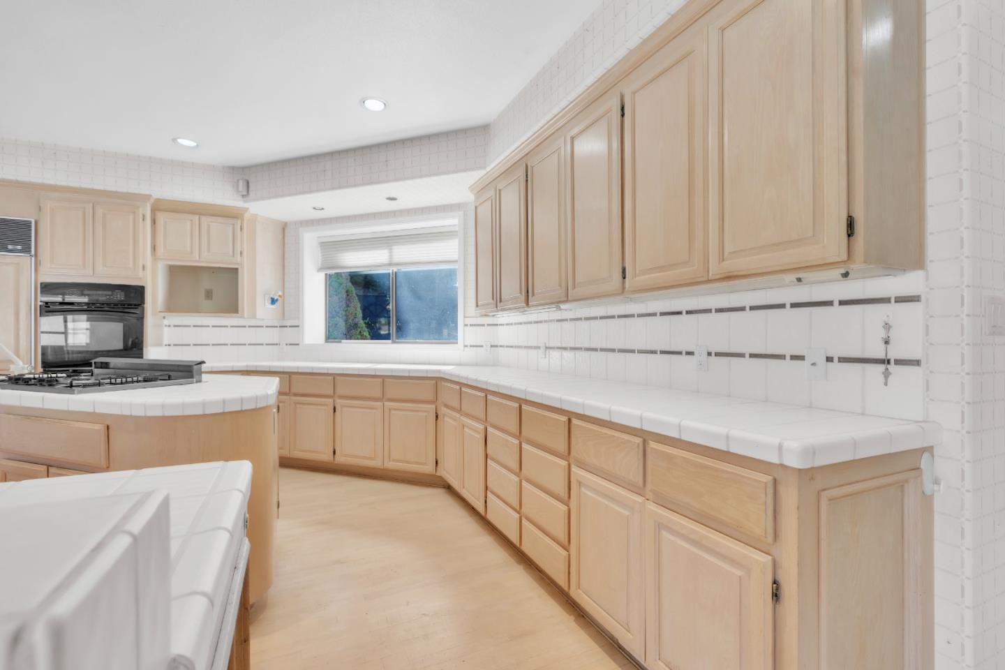 Detail Gallery Image 17 of 27 For 4443 Deer Field Way, Danville,  CA 94506 - 3 Beds | 4/1 Baths