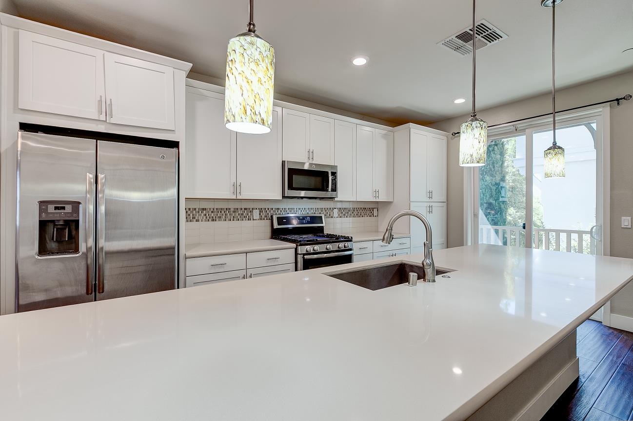 Detail Gallery Image 16 of 31 For 4053 Clare St, Dublin,  CA 94568 - 4 Beds | 3/1 Baths