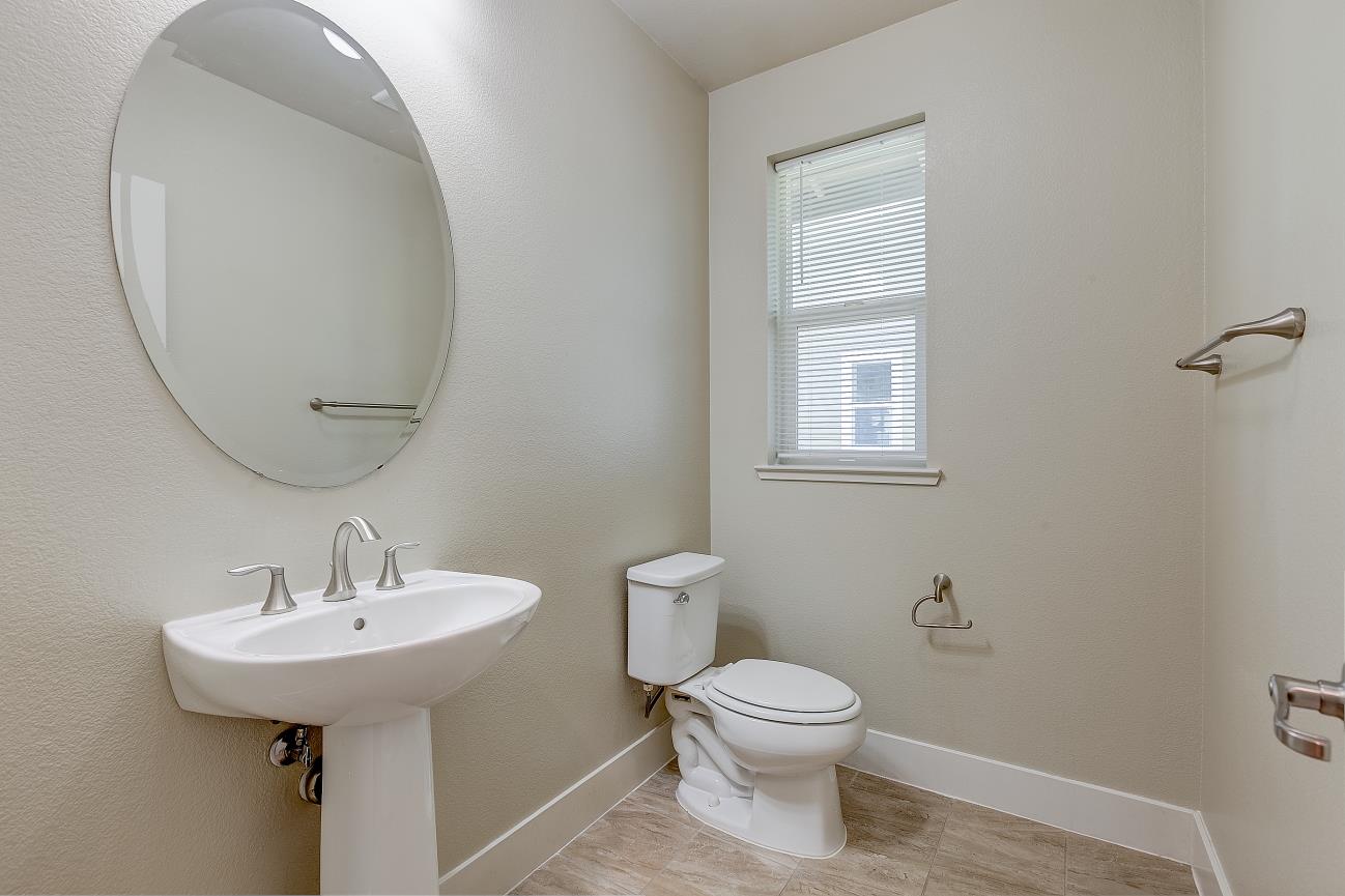 Detail Gallery Image 20 of 31 For 4053 Clare St, Dublin,  CA 94568 - 4 Beds | 3/1 Baths