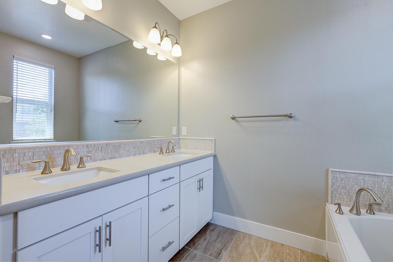 Detail Gallery Image 29 of 31 For 4053 Clare St, Dublin,  CA 94568 - 4 Beds | 3/1 Baths
