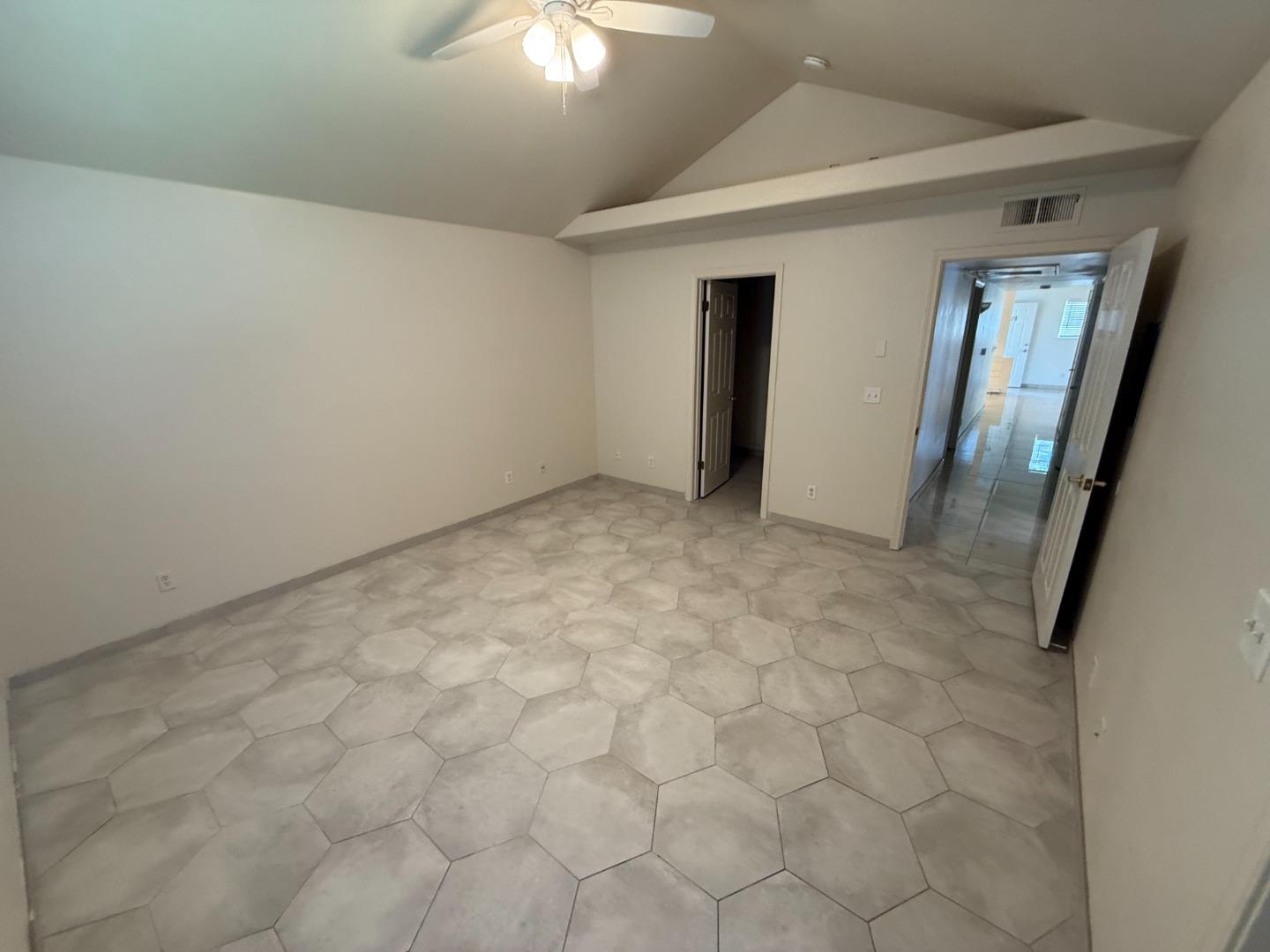 Detail Gallery Image 23 of 27 For 1542 E Alluvial Ave #128,  Fresno,  CA 93720 - 3 Beds | 2 Baths