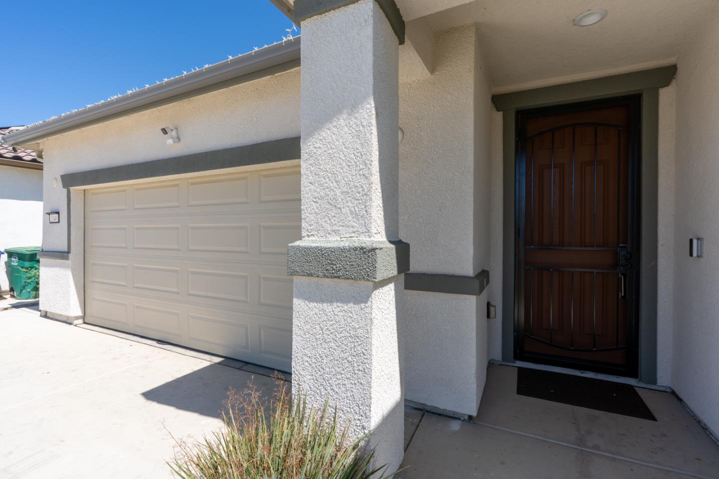 Detail Gallery Image 5 of 50 For 2040 Edwards St, Los Banos,  CA 93635 - 4 Beds | 3 Baths