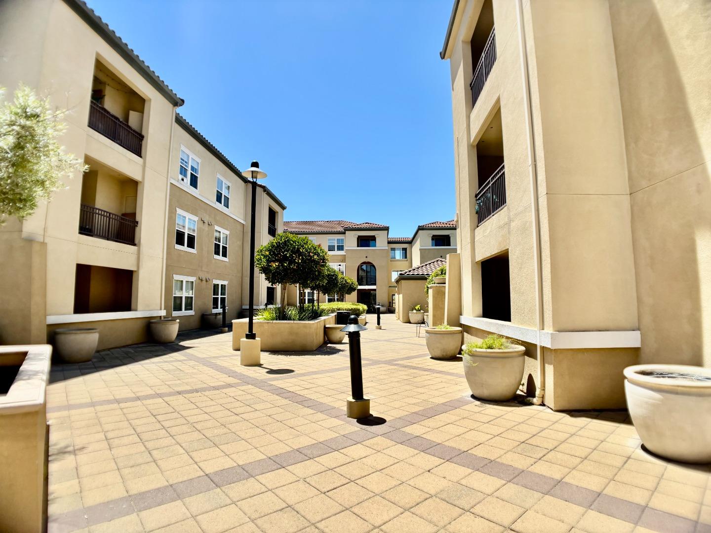Detail Gallery Image 7 of 23 For 1883 Agnew Rd #425,  Santa Clara,  CA 95054 - 2 Beds | 2 Baths