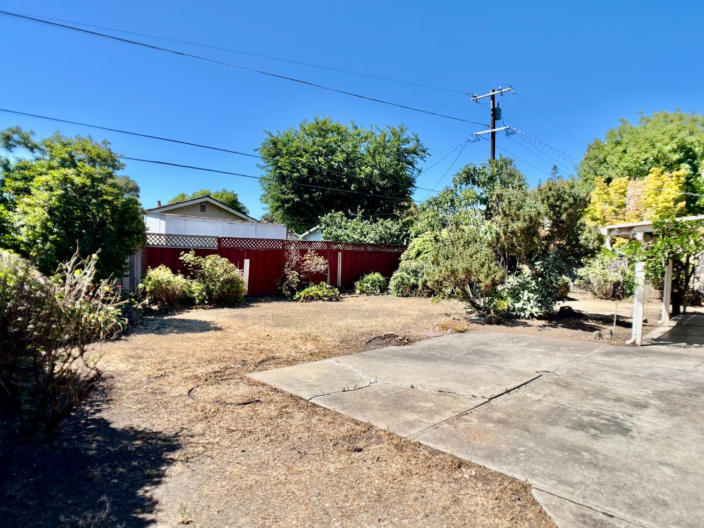 Detail Gallery Image 23 of 32 For 1352 Carrie Lee Way, San Jose,  CA 95118 - 3 Beds | 2 Baths