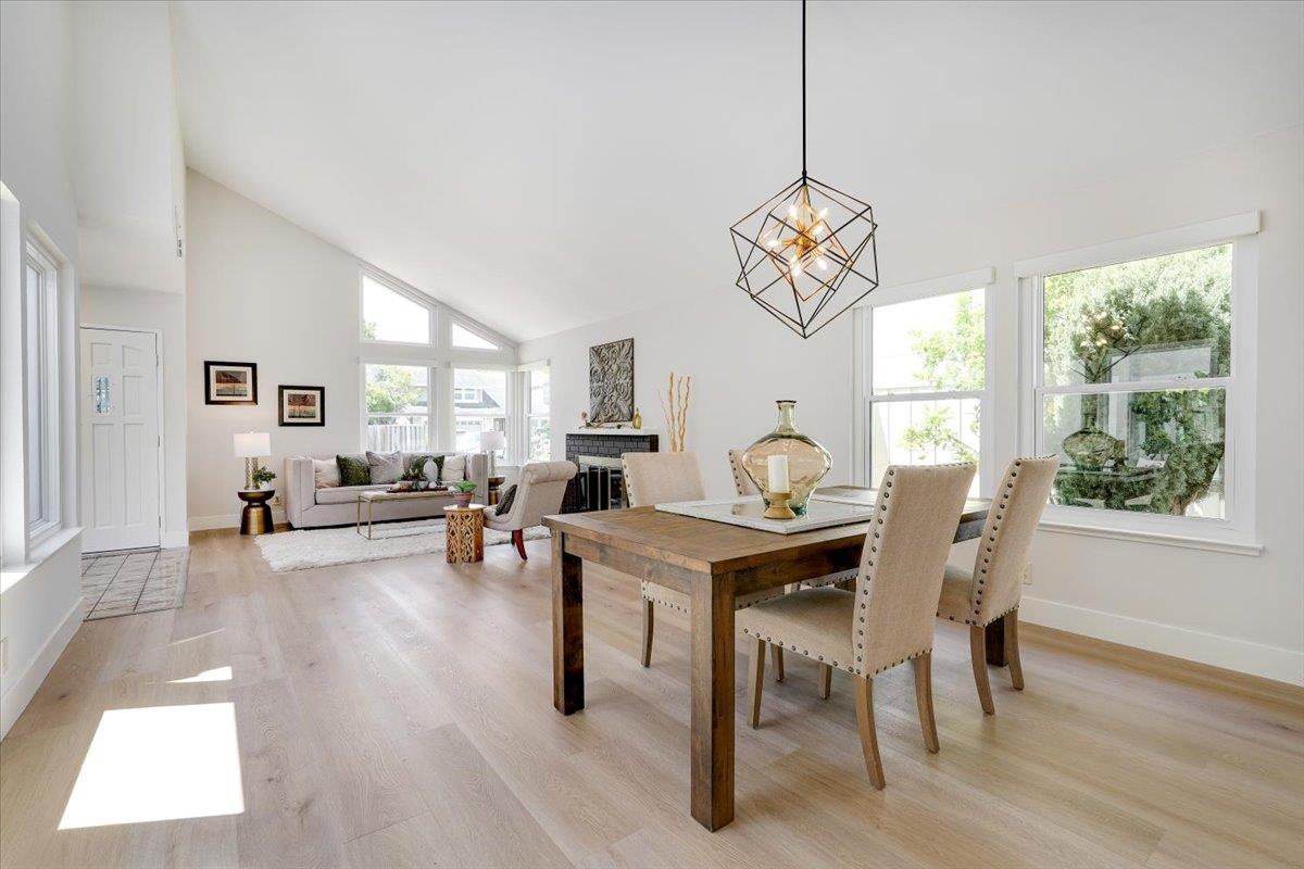 Detail Gallery Image 10 of 35 For 505 Drake Ct, Foster City,  CA 94404 - 4 Beds | 2/1 Baths