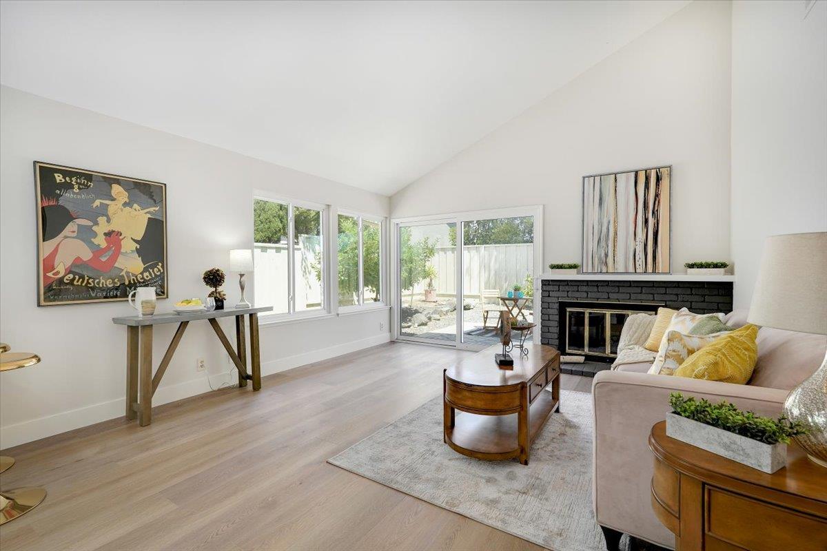 Detail Gallery Image 17 of 35 For 505 Drake Ct, Foster City,  CA 94404 - 4 Beds | 2/1 Baths