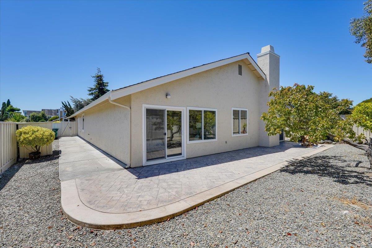 Detail Gallery Image 31 of 35 For 505 Drake Ct, Foster City,  CA 94404 - 4 Beds | 2/1 Baths