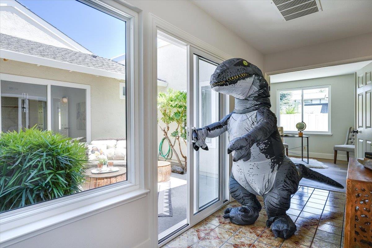 Detail Gallery Image 32 of 35 For 505 Drake Ct, Foster City,  CA 94404 - 4 Beds | 2/1 Baths
