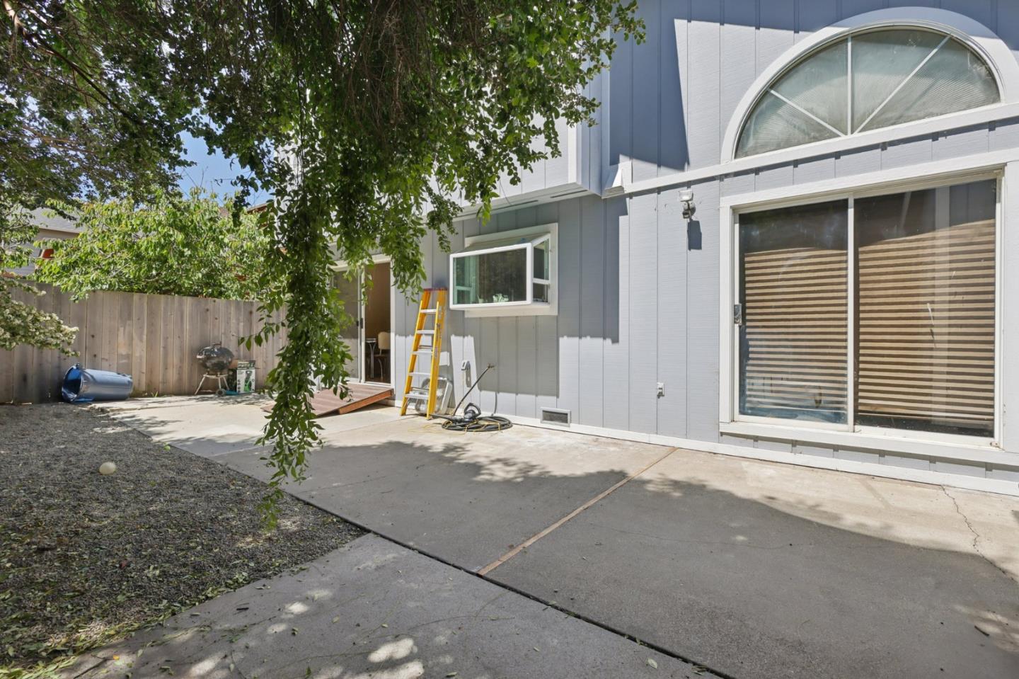 Detail Gallery Image 29 of 32 For 296 San Pedro Ave, Pacifica,  CA 94044 - 4 Beds | 2/1 Baths
