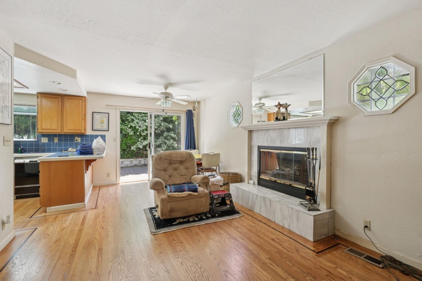 Detail Gallery Image 9 of 32 For 296 San Pedro Ave, Pacifica,  CA 94044 - 4 Beds | 2/1 Baths