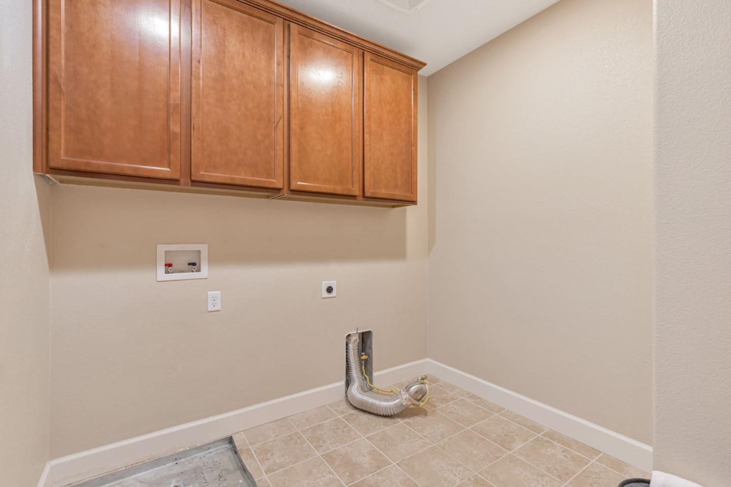 Detail Gallery Image 44 of 62 For 17425 Shelton Way, Morgan Hill,  CA 95037 - 3 Beds | 2/1 Baths