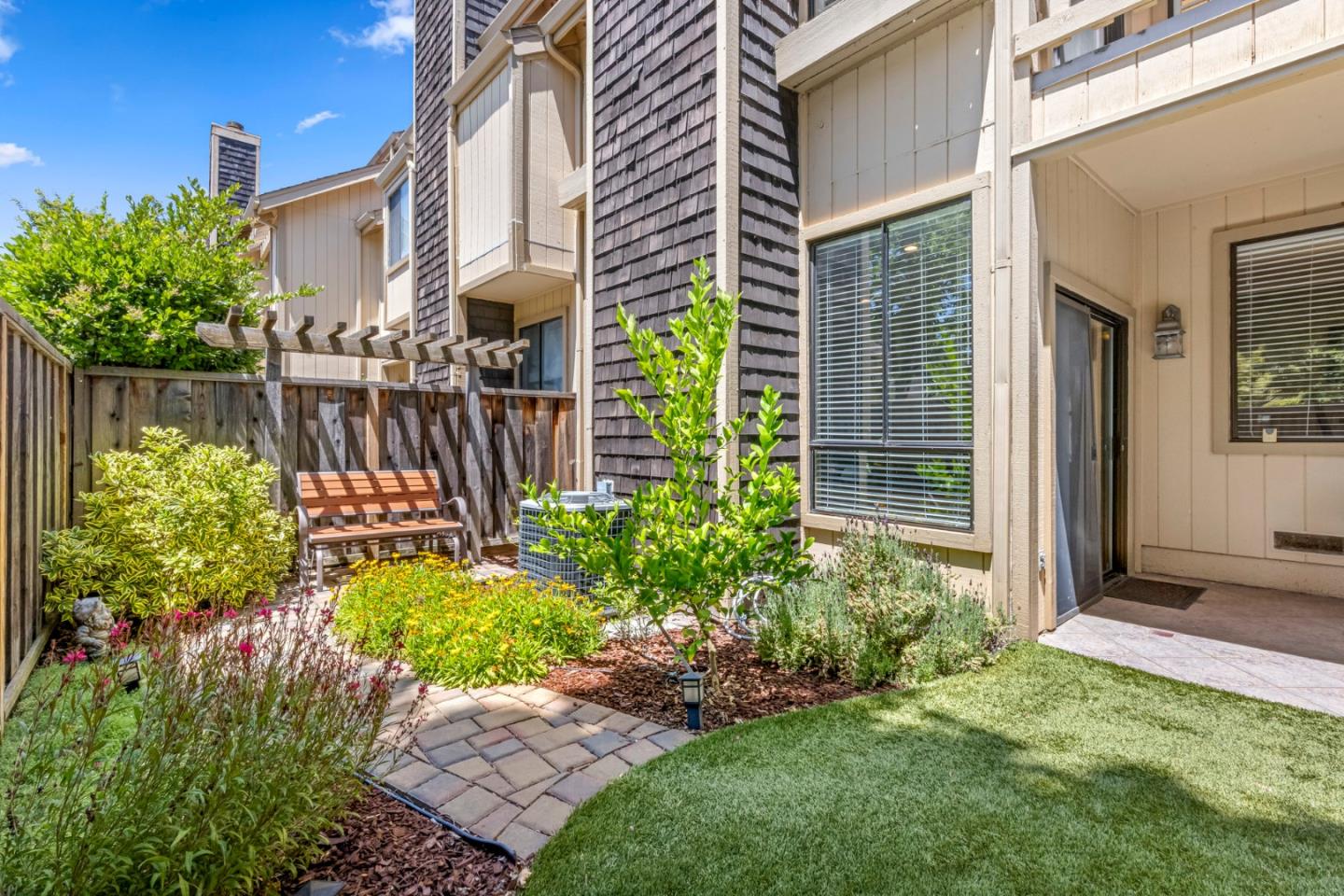 Detail Gallery Image 45 of 66 For 2137 Darnis Cir, Morgan Hill,  CA 95037 - 2 Beds | 2/1 Baths