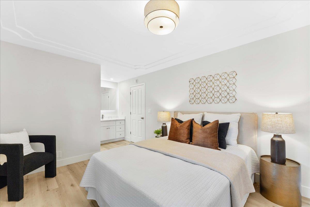 Detail Gallery Image 14 of 33 For 16345 Los Gatos Blvd #33,  Los Gatos,  CA 95032 - 3 Beds | 2 Baths