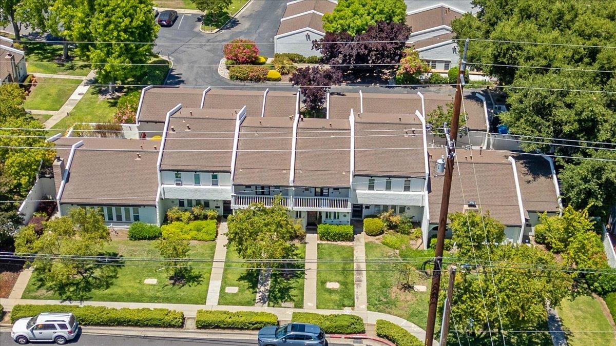 Detail Gallery Image 28 of 33 For 16345 Los Gatos Blvd #33,  Los Gatos,  CA 95032 - 3 Beds | 2 Baths